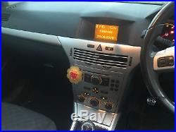 Vauxhall Astra 2004 1.6 16 Valve In Gold