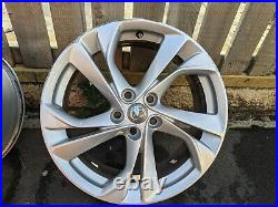 Vauxhall Astra 2016 17 inch 5 stud wheels + TPMS valves